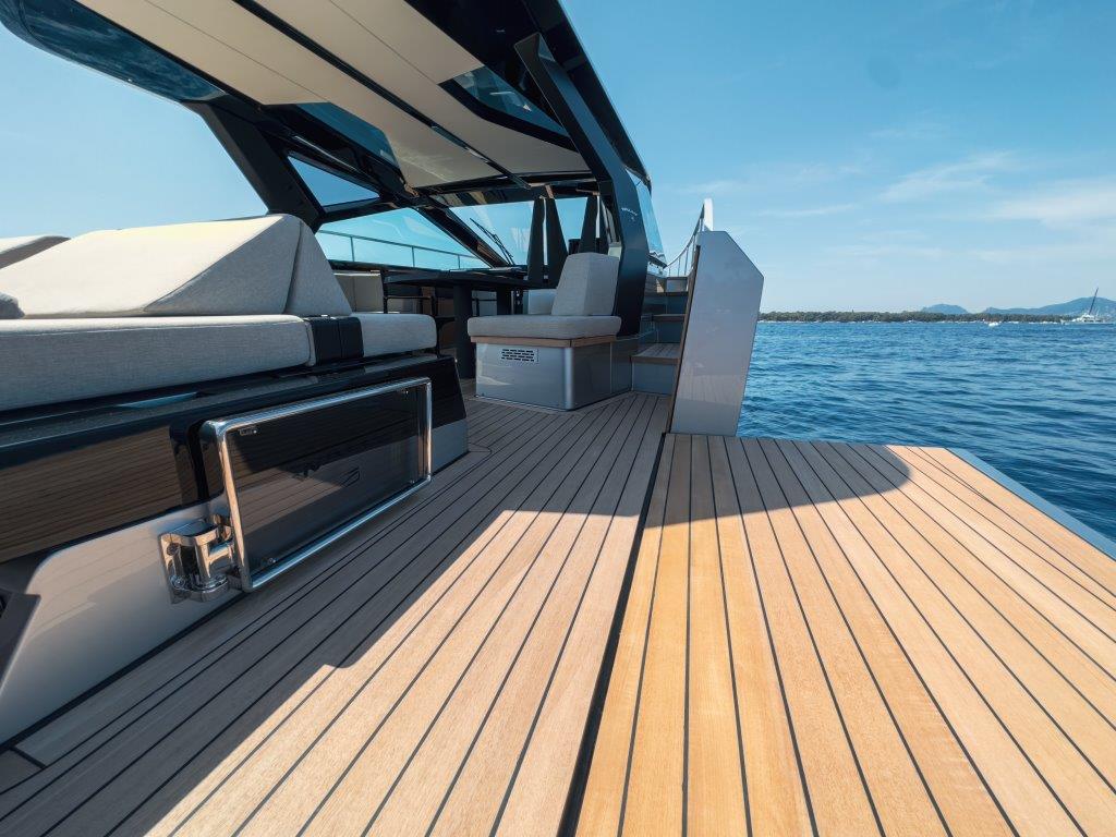 2023 WALLY  WALLYPOWER 58X 